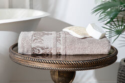 DAMASK BORDÜRLÜ DESEN HAVLU KAHVERENGİ 70x140cm (TRY) - SERİSONU HAVLU BORNOZ