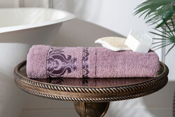 DAMASK BORDÜRLÜ DESEN HAVLU MÜRDÜM 70x140cm (TRY) - SERİSONU HAVLU BORNOZ