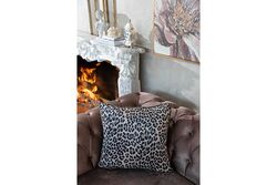 LEOSSA KIRLENT 50x50 LEOPAR-HAKİ - DEKORATİF KIRLENT